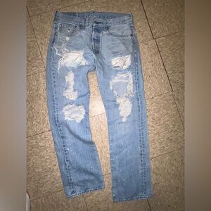 501 Levi's Light Blue Distressed Straight Jeans 32X30